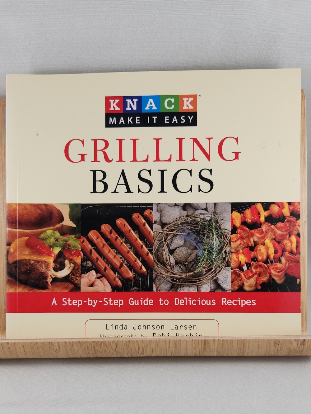 Grilling Basics A Step-by-Step Guide (2009) softcover book